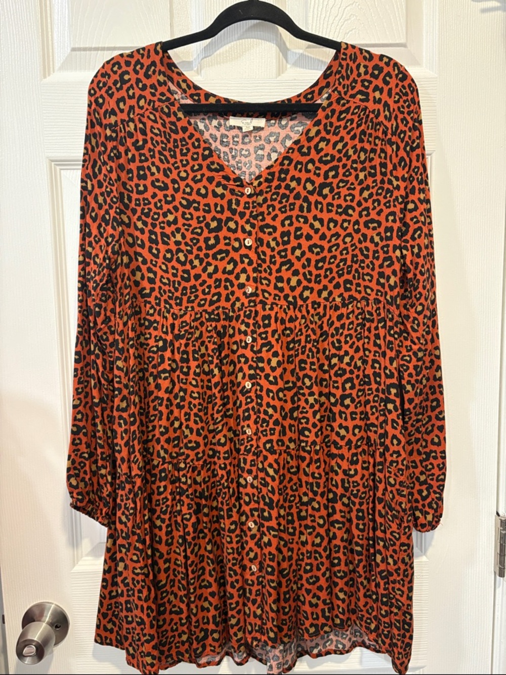 Easel Rust Orange and Black Leopard-Print Button-Front Tunic